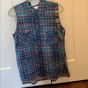 Xhilaration sleeveless mixed media button up